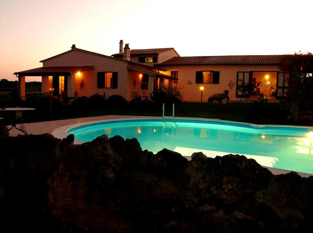 Agriturismo Il Grillo Parlante Pitigliano Exterior foto